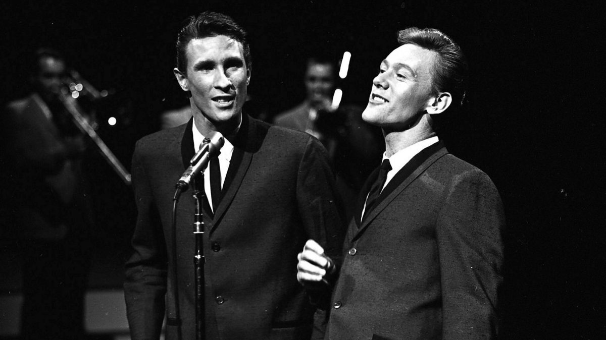 The Brilliant Lie Behind The Righteous Brothers’ Iconic Lovin’ Feelin’